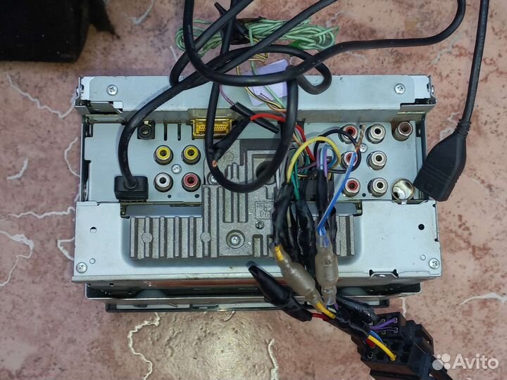 Магнитола pioneer и саб с усилителем