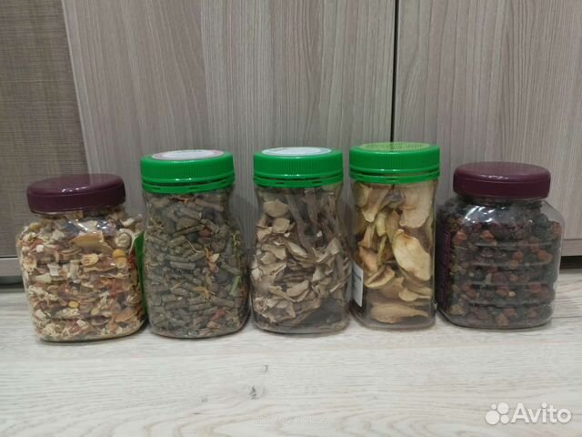 Лакомства и корм для грызунов