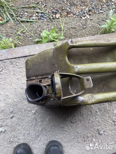 Канистра металлическая 20 л