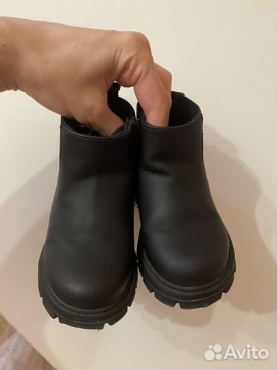 Ботинки zara детские 22