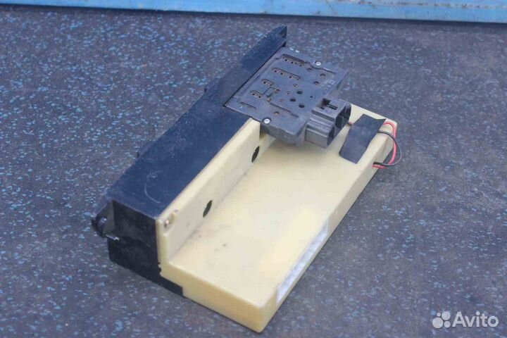 Блок управления климат-контролем Mazda 626 (Мазда