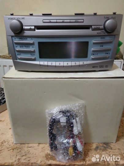 Штатная магнитола Toyota Camry