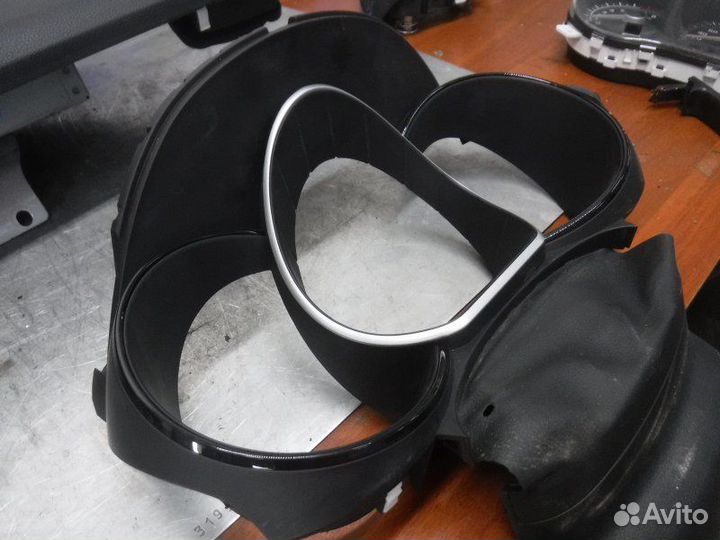 Накладка щитка приборов Kia Rio 3 G4FC 2015