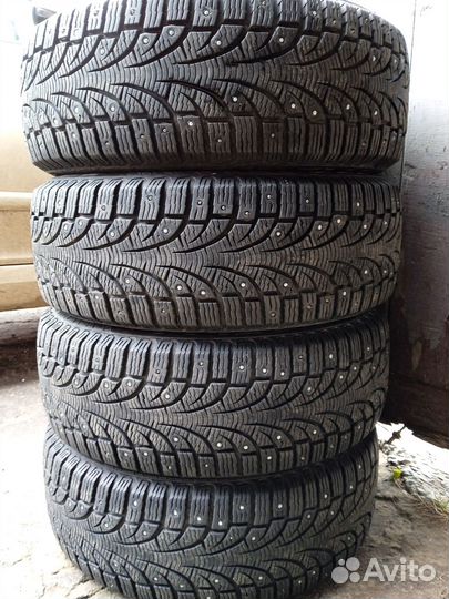 Pirelli Winter Carving Edge 215/55 R17