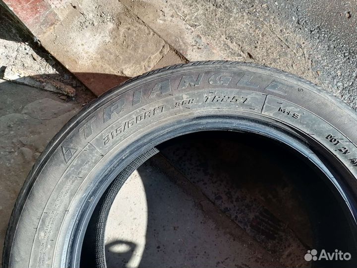 Triangle TR257 215/60 R17