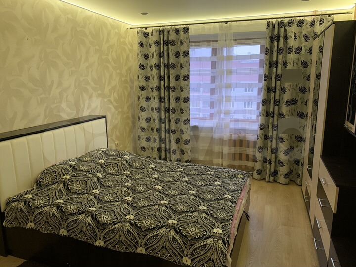 2-к. квартира, 56 м², 8/10 эт.