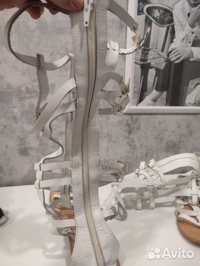 Сандалии женские