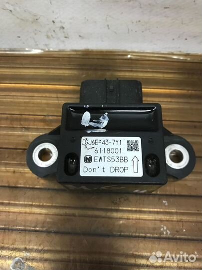 Датчик ускорения Mazda MPV