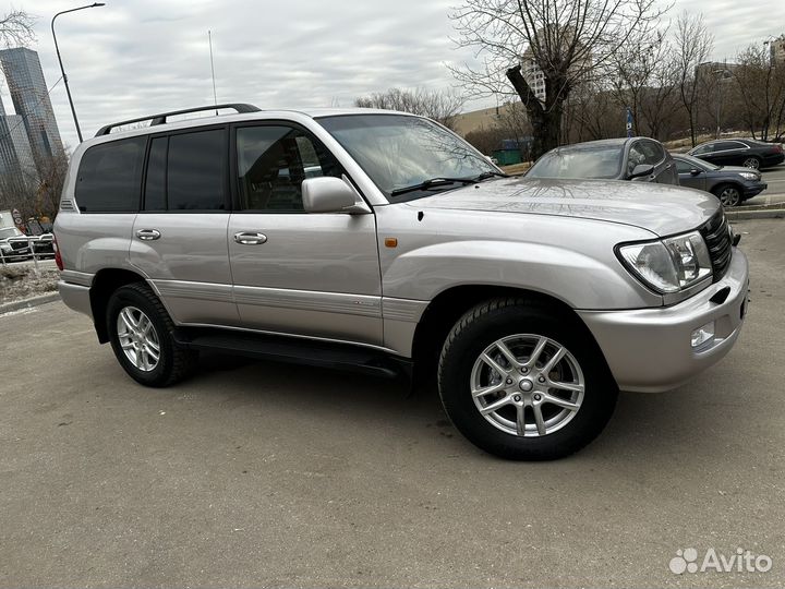 Toyota Land Cruiser 4.2 AT, 2004, 275 145 км