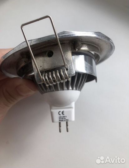 Светильник потолочный встраиваемый