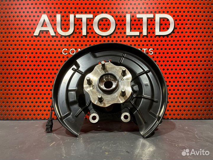 Кулак задний правый Lexus Rx 4 450Н 2021