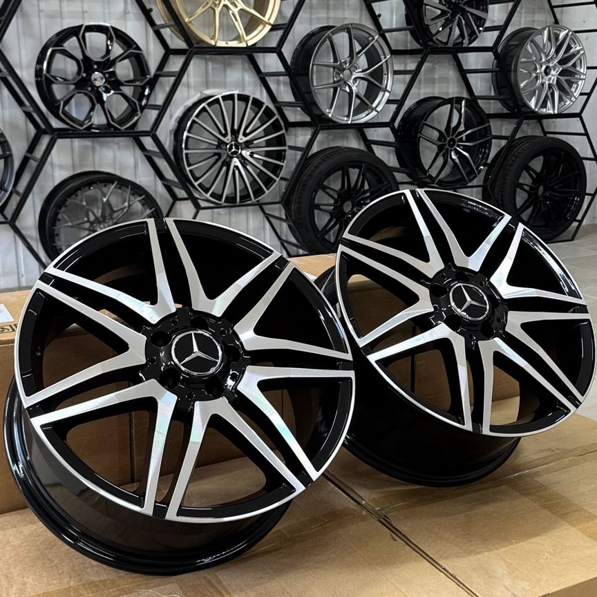 Литые диски Powcan 8×R18 5×112