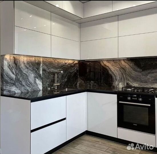 Кухня угловая