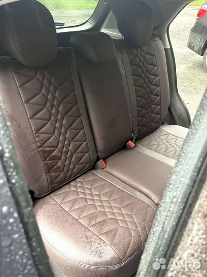 Чехлы для автомобили на сиденья