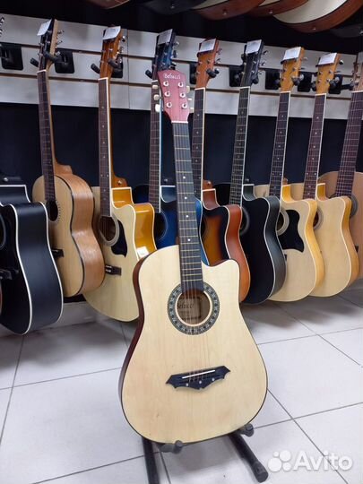 Акустика Натурального цвета Новая матовая