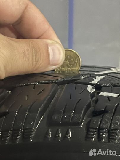 Tigar Winter 215/60 R16