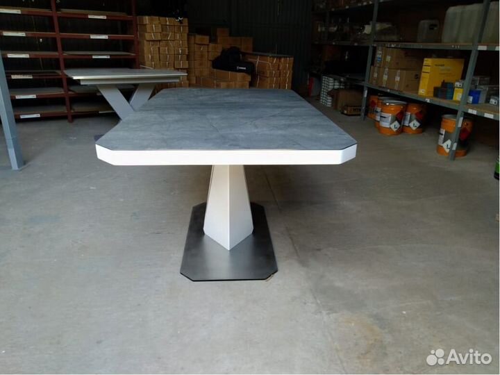 Стол обеденный раздвижной Valerio