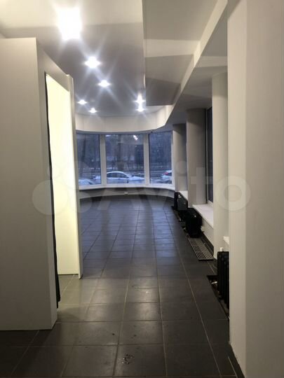 Торговая площадь, 52.3 м²