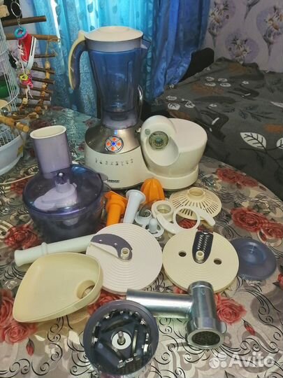 Кухонный комбаин(мясорубка,блендер,миксер и др.)