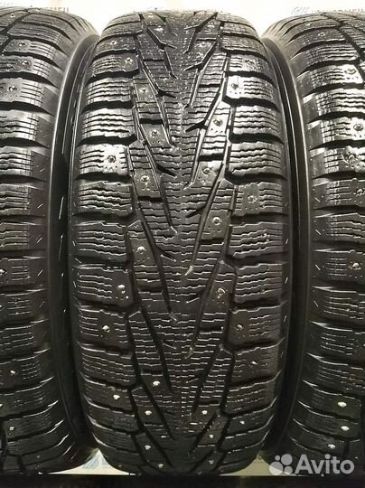 Nokian Tyres Hakkapeliitta 7 215/70 R16 100T