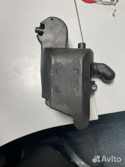 Маслоотделитель 31338024