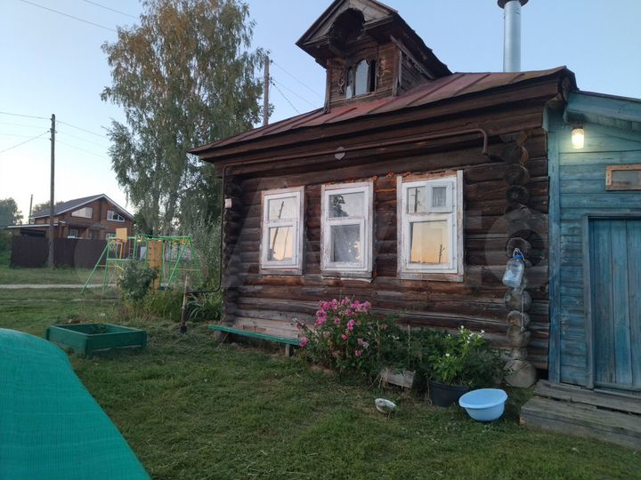 Дом 30 м² на участке 32 сот.