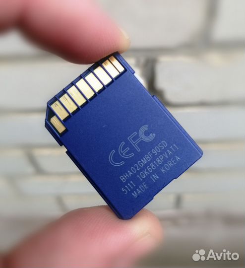 Карта памяти SD 2 gb. Made in Korea. В фотоаппарат