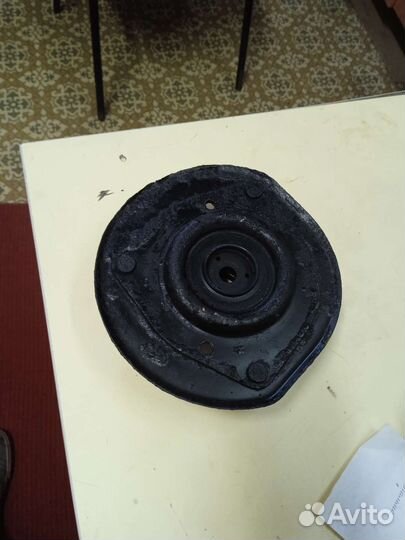 Уплотнители передних дверей Додж караван 4