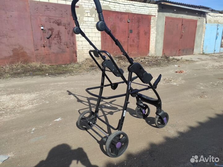 Прогулочная коляска на запчасти