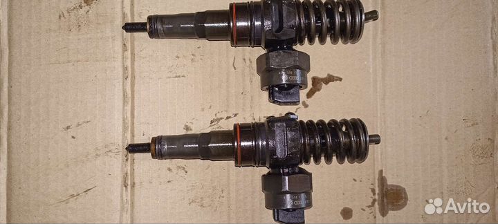 Форсунки двс 1.9 AUY 038130073F