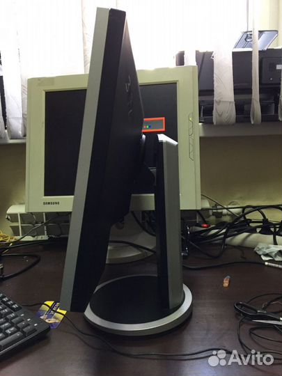 Монитор samsung 940N 19 VGA