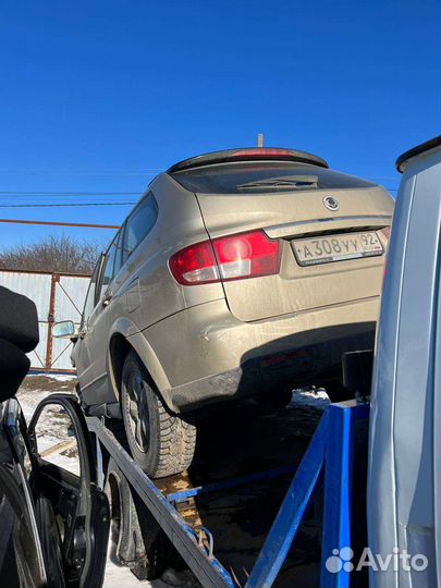 В разборе SsangYong Kyron 2.0 автомат АКПП 2008