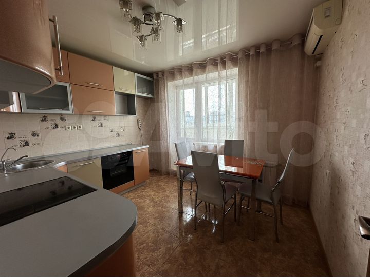 2-к. квартира, 56,9 м², 9/10 эт.