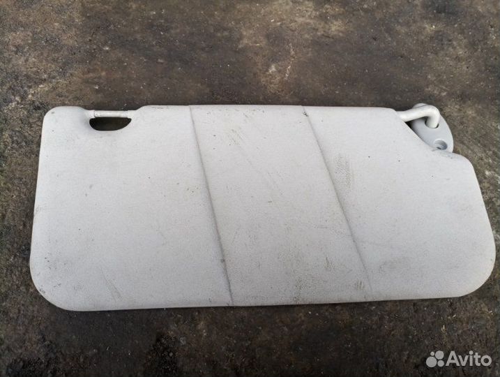 Козырек солнцезащитный передний левый Ford Fusion