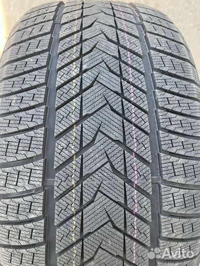 iLink SnowGripper II 295/40 R21 147T