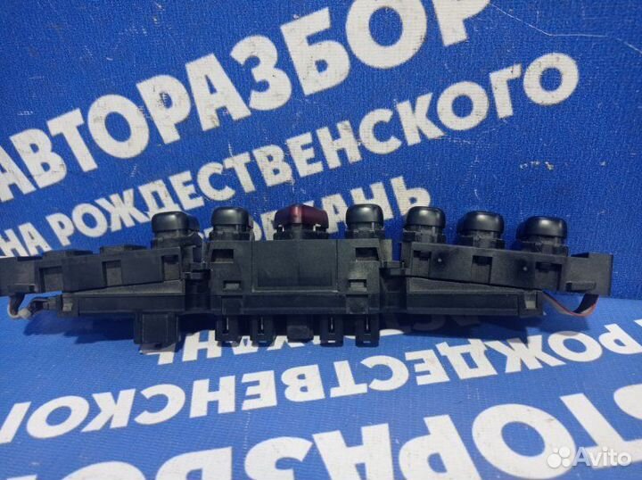 Блок кнопок Mercedes-Benz W220 седан 1999