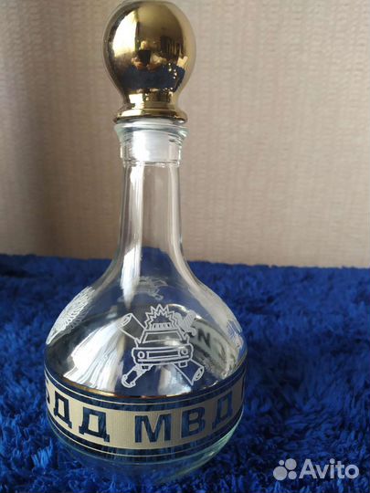 Графин и 6 стопок с символикой Автоинспекции