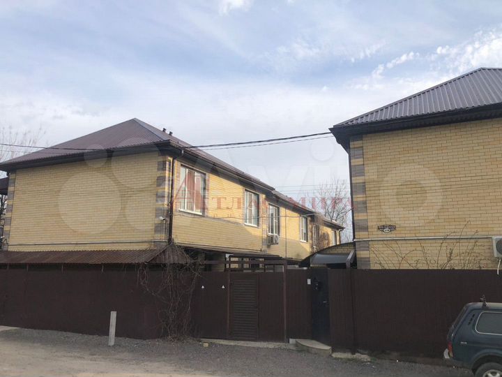 Таунхаус 76 м² на участке 1 сот.