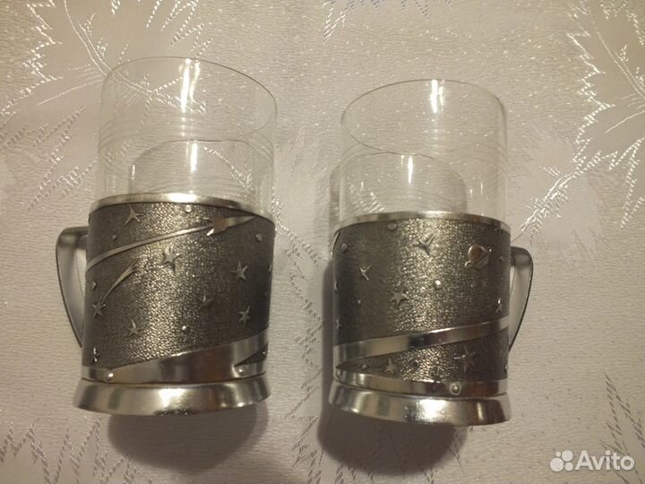 Подстаканники с тонкими стаканами