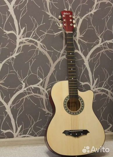 Гитара акустическая натуральный цвет