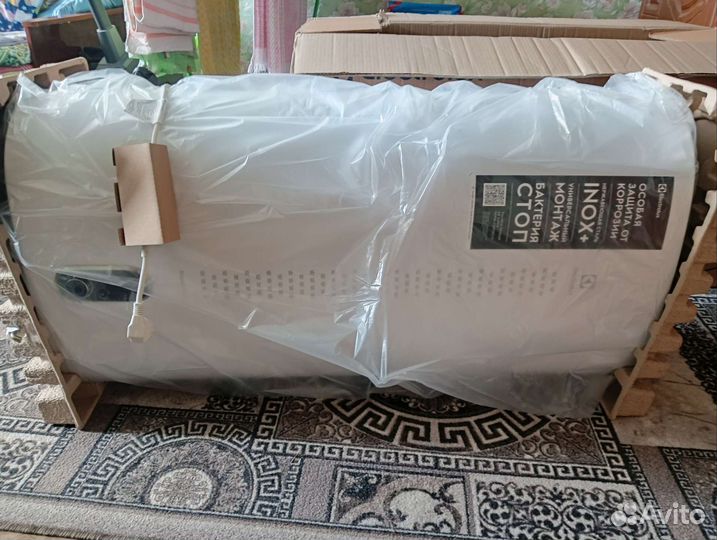 Водонагреватель новый