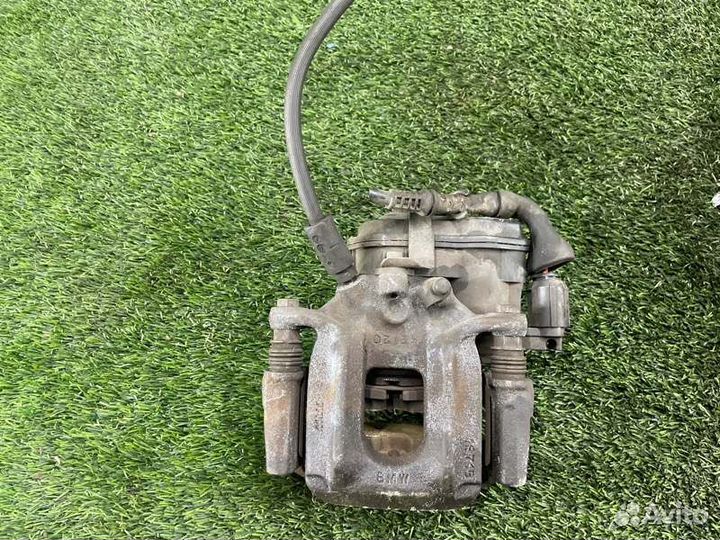 Суппорт тормозной задний левый Bmw X3 F25 N20B20