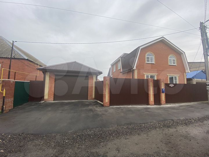 Дом 182 м² на участке 10 сот.