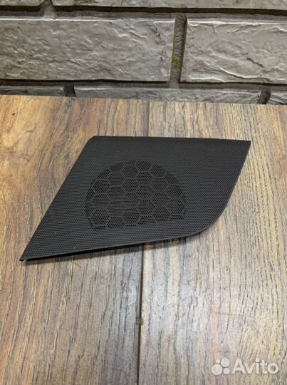 Аudi А5 (8T) Решетки динамиков