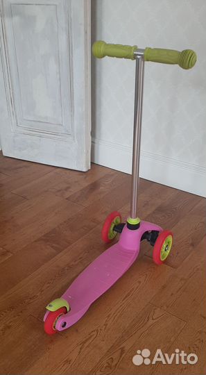 Самокат детский трехколесный