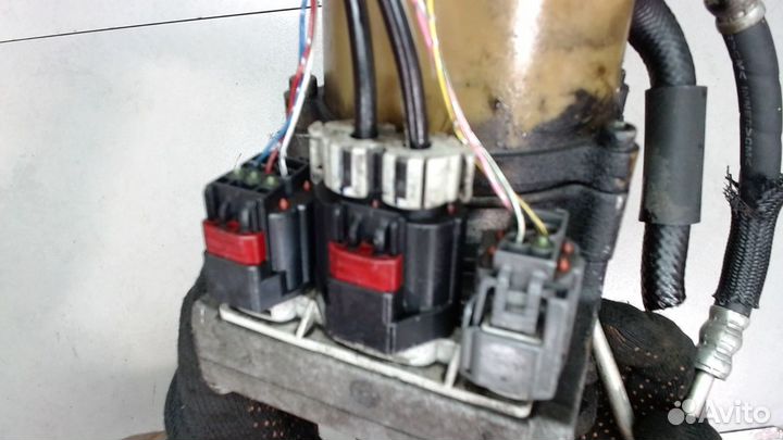 Насос усилителя руля Mazda 5 (CR), 2006