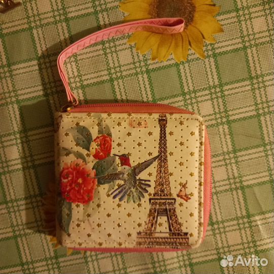 Кошельки женские