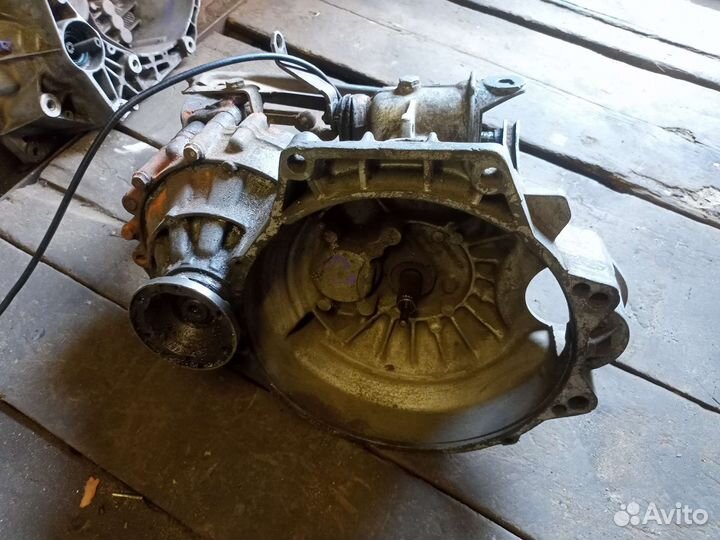 МКПП, кпп, коробка Volkswagen Golf 2 4ст
