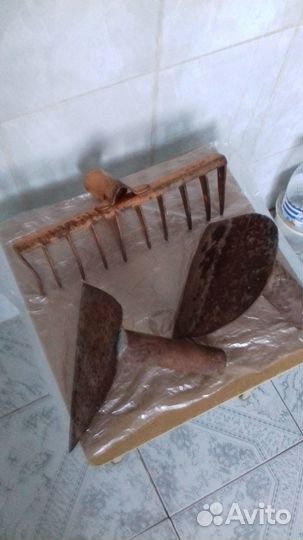 Мотыги - тяпки,грабли СССР на 100 лет. Кованные