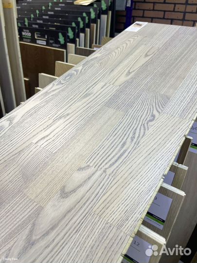 Паркетная доска массив